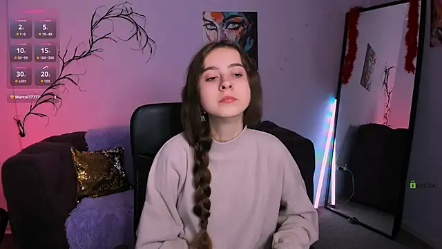 Snapshot of rebecca_smile chatting on 20, 11, 2025 rebecca smile online show from 20, 11, 2025