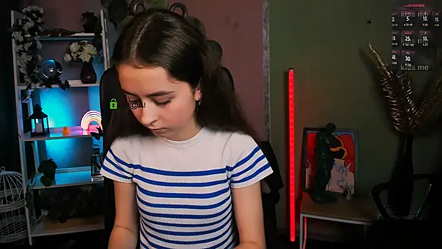 Snapshot of rebecca_smile chatting on 30, 11, 2025 rebecca smile online show from 30, 11, 2025