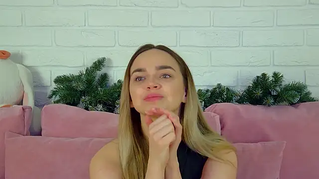 Snapshot of AnitaVenture chatting on 8, 1, 2026 AnitaVenture online show from 8, 1, 2026