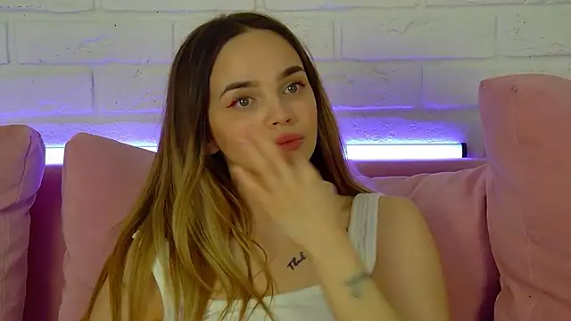 Snapshot of AnitaVenture chatting on 1, 3, 2026 AnitaVenture online show from 1, 3, 2026