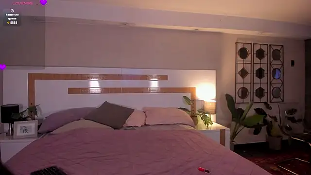 Violeta dh online show from 20, 3, 2026