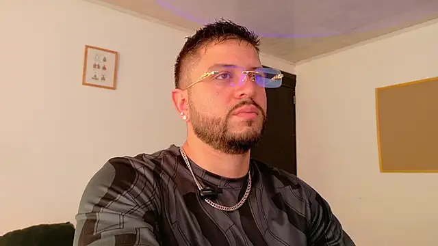 TomSloam online show from 1, 12, 2025