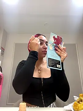 Snapshot of theladymonserrateshow chatting on 19, 1, 2026 theladymonserrateshow online show from 19, 1, 2026