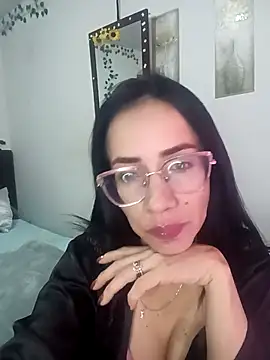 YaraDuartee online show from 14, 1, 2026