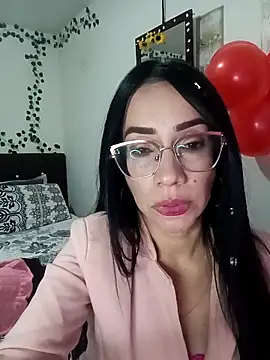 YaraDuartee online show from 18, 2, 2026