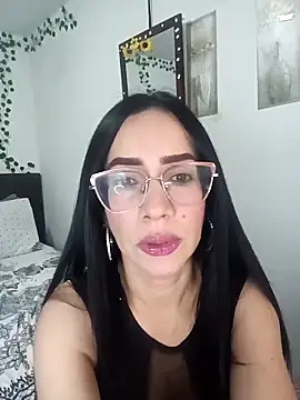 Snapshot of YaraDuartee chatting on 6, 3, 2026 YaraDuartee online show from 6, 3, 2026