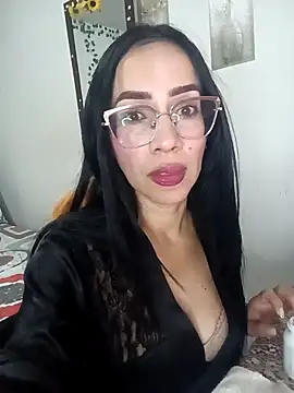 Snapshot of YaraDuartee chatting on 13, 3, 2026 YaraDuartee online show from 13, 3, 2026