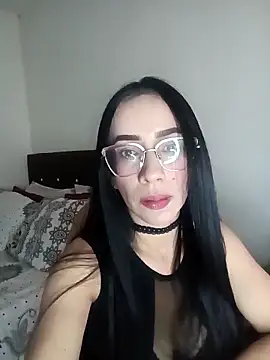 Snapshot of YaraDuartee chatting on 10, 4, 2026 YaraDuartee online show from 10, 4, 2026