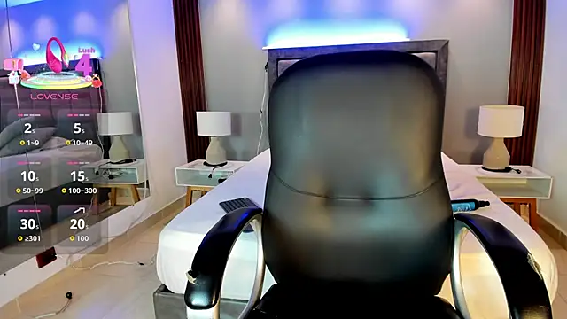 Snapshot of Caroline_Millerr chatting on 18, 2, 2026 Caroline Millerr online show from 18, 2, 2026