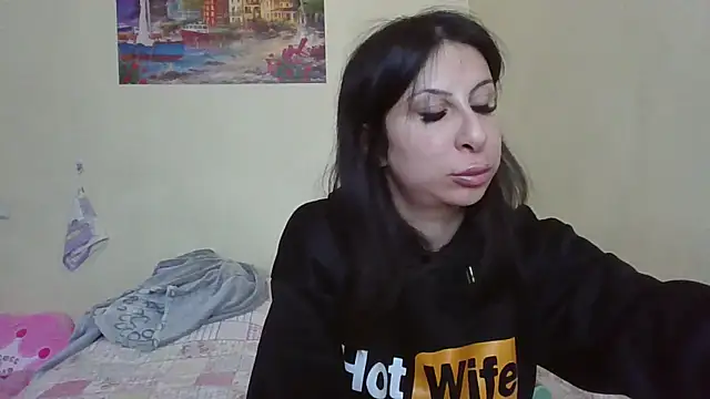 QueenMomyS online show from 12, 4, 2026