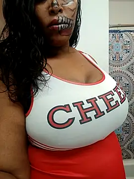 Snapshot of LaNastyy chatting on 26, 10, 2025 LaNastyy online show from 26, 10, 2025