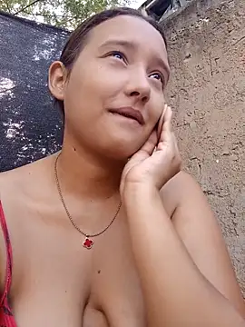 Snapshot of young_dairy01 chatting on 6, 11, 2025 young dairy01 online show from 6, 11, 2025