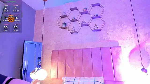 MAGIC VERA online show from 7, 10, 2025