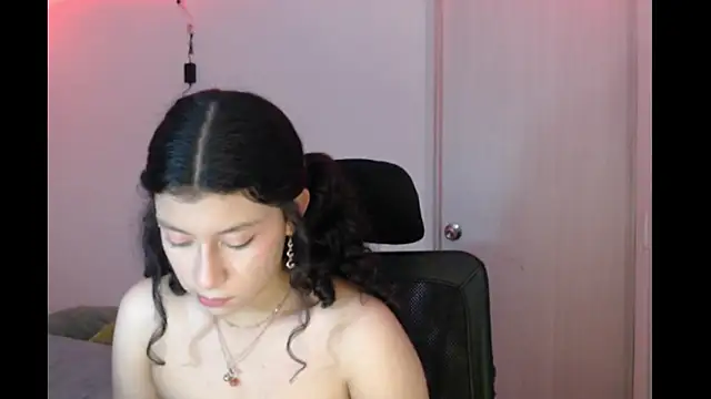 Ivonnybonn online show from 29, 11, 2025