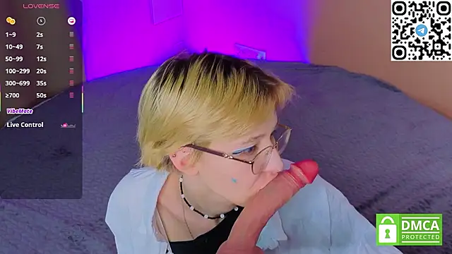 Sharlikiss online show from 12, 3, 2026