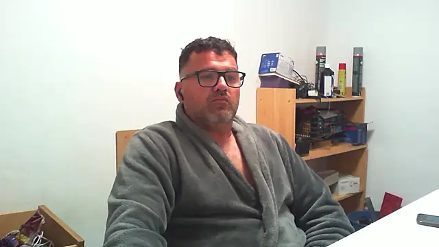 Snapshot of morenet_festero chatting on 7, 5, 2026 morenet festero online show from 7, 5, 2026