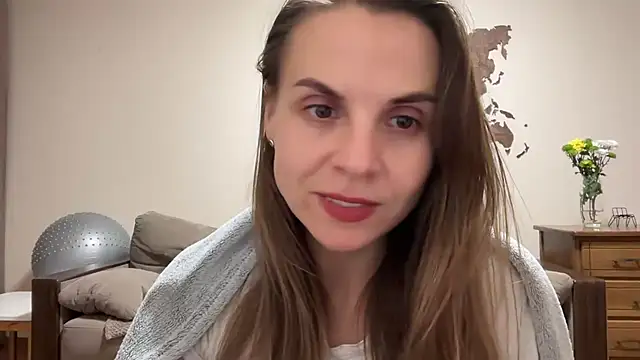 AnnieLove7722 online show from 13, 11, 2025