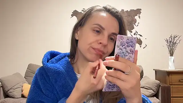 AnnieLove7722 online show from 28, 11, 2025