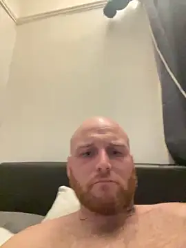 Snapshot of Thebald-topher chatting on 28, 10, 2025 Thebald-topher online show from 28, 10, 2025