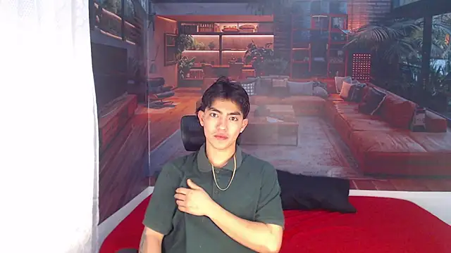 Snapshot of RomeoMillerr chatting on 15, 12, 2025 RomeoMillerr online show from 15, 12, 2025