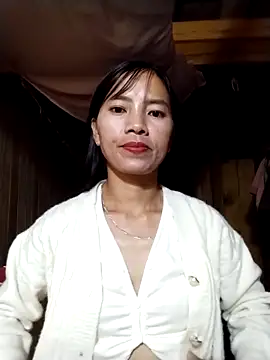 Snapshot of lmc-zz chatting on 28, 10, 2025 lmc-zz online show from 28, 10, 2025