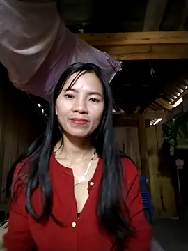 Snapshot of lmc-zz chatting on 16, 11, 2025 lmc-zz online show from 16, 11, 2025