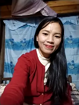 Snapshot of lmc-zz chatting on 4, 12, 2025 lmc-zz online show from 4, 12, 2025