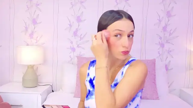 MarilynWild online show from 18, 10, 2025