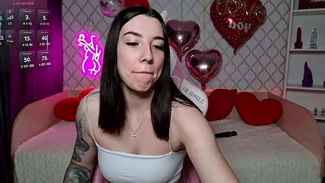 Snapshot of Curious_Lily chatting on 12, 2, 2026 Curious Lily online show from 12, 2, 2026