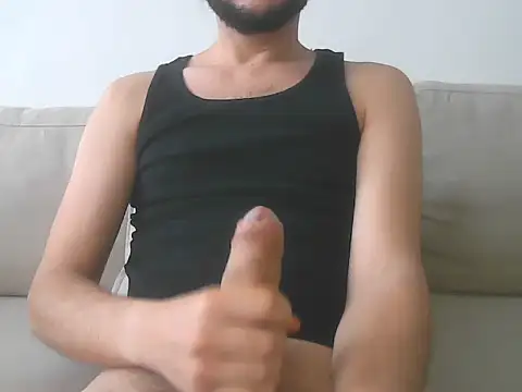 Snapshot of bigcoconut333 chatting on 8, 11, 2025 bigcoconut333 online show from 8, 11, 2025