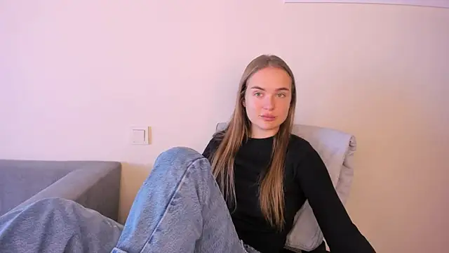 LilMary  online show from 29, 10, 2025