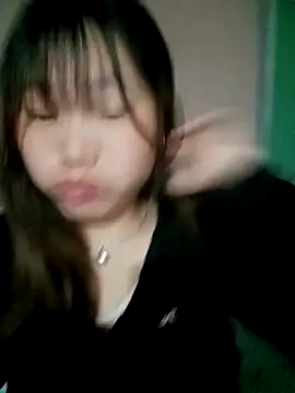 Snapshot of min-xinh chatting on 8, 3, 2026 min-xinh online show from 8, 3, 2026