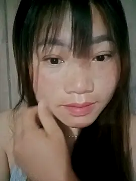 Snapshot of min-xinh chatting on 8, 4, 2026 min-xinh online show from 8, 4, 2026