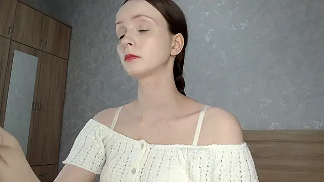 Snapshot of Yourplayfulspark chatting on 25, 10, 2025 Yourplayfulspark online show from 25, 10, 2025