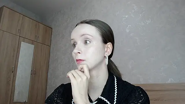 Snapshot of Yourplayfulspark chatting on 19, 11, 2025 Yourplayfulspark online show from 19, 11, 2025