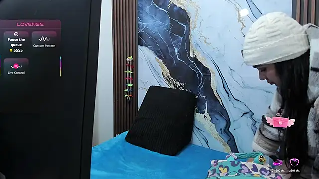 angelinee39 online show from 9, 11, 2025