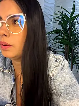 Snapshot of Valka_Ross chatting on 27, 11, 2025 Valka Ross online show from 27, 11, 2025