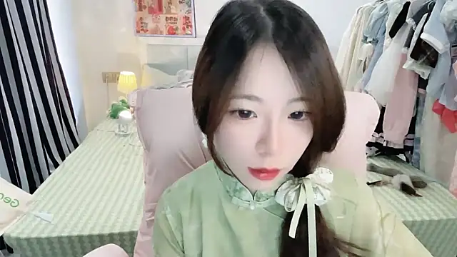 Snapshot of Gardenia-222 chatting on 4, 4, 2026 Gardenia-222 online show from 4, 4, 2026