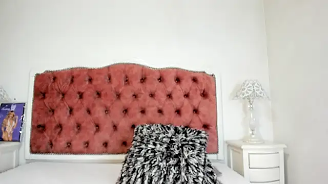 Snapshot of hannarose1208 chatting on 5, 12, 2025 hannarose1208 online show from 5, 12, 2025