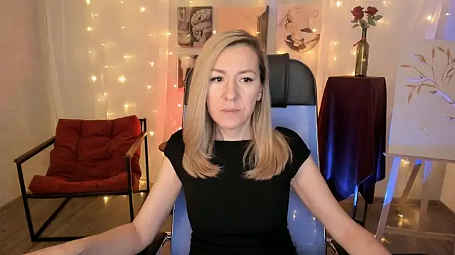 Snapshot of DonnaSmitth chatting on 10, 2, 2026 DonnaSmitth online show from 10, 2, 2026