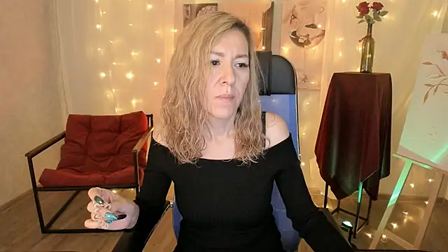 Snapshot of DonnaSmitth chatting on 12, 2, 2026 DonnaSmitth online show from 12, 2, 2026