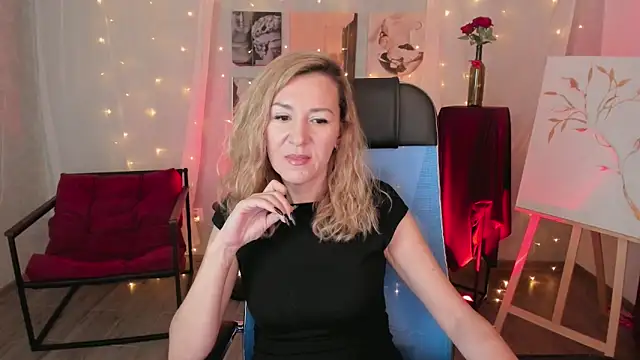 Snapshot of DonnaSmitth chatting on 27, 2, 2026 DonnaSmitth online show from 27, 2, 2026