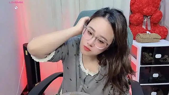 NEWONETO online show from 13, 11, 2025