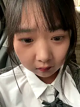 Snapshot of tiantian-26 chatting on 9, 10, 2025 tiantian-26 online show from 9, 10, 2025