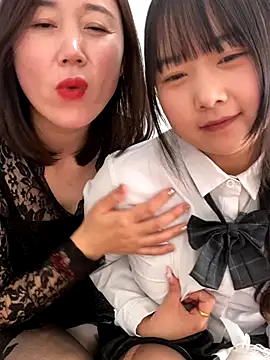 Snapshot of tiantian-26 chatting on 21, 10, 2025 tiantian-26 online show from 21, 10, 2025