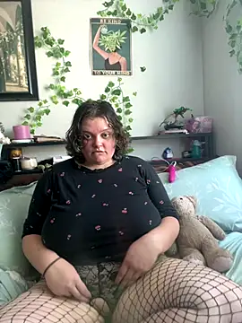 Snapshot of xXJJIvyXx chatting on 5, 10, 2025 xXJJIvyXx online show from 5, 10, 2025