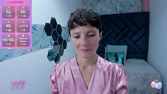 Valery More   online show from 10, 4, 2026