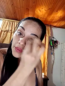 Snapshot of QueenBDSM chatting on 18, 10, 2025 QueenBDSM online show from 18, 10, 2025