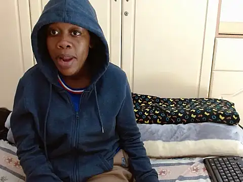 Snapshot of stormyza chatting on 5, 10, 2025 stormyza online show from 5, 10, 2025