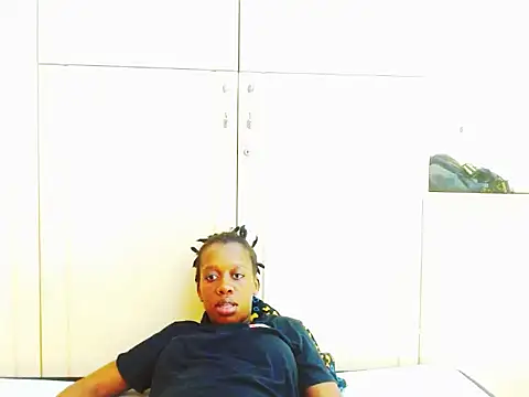 Snapshot of stormyza chatting on 12, 10, 2025 stormyza online show from 12, 10, 2025